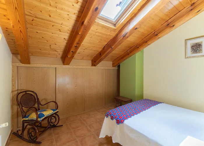 Apartamento La Casa De Dafne Almendro *